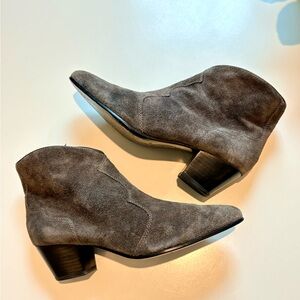 Ash “Hurrican” Grey Bootie